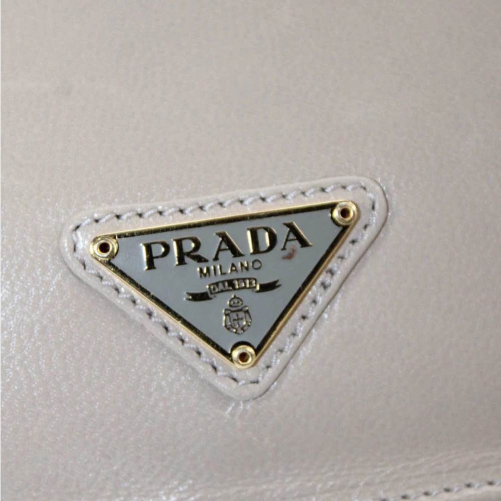 Prada Milano Cream Leather Tortoise Shell Strap Turnlock Flap Shoulder Bag - Picture 15 of 16
